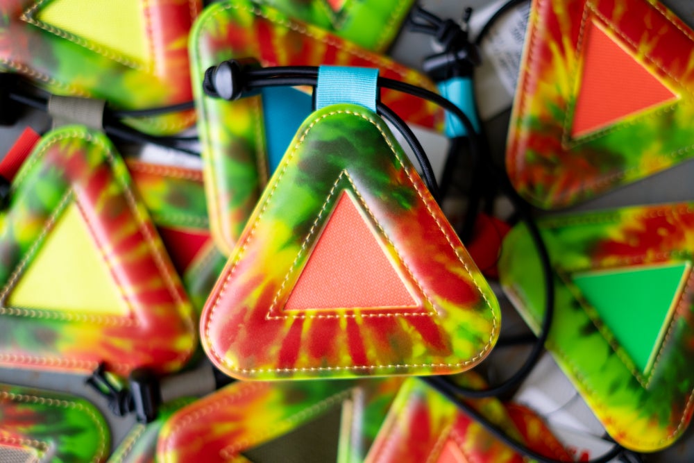 BLUE LUG Triangle Reflectors (tie dye) – Hopecyclery